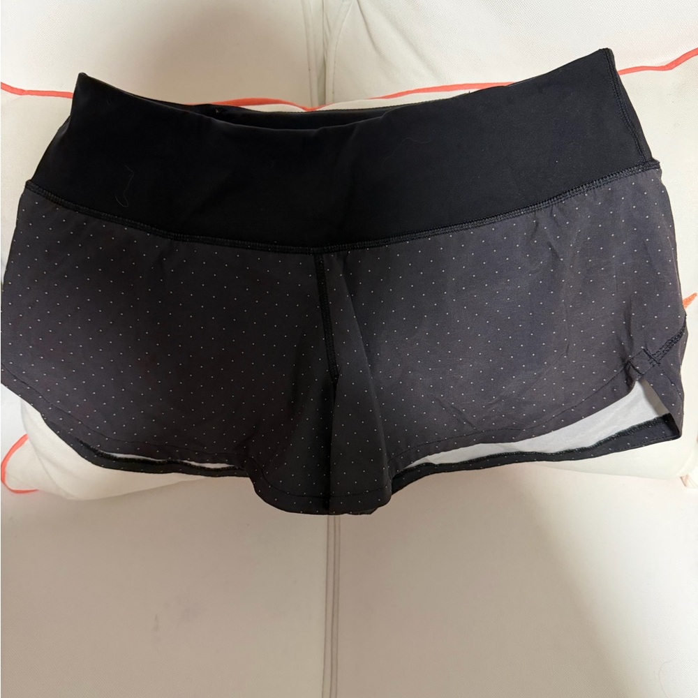 Vuori Polka Dot Women's Shorts